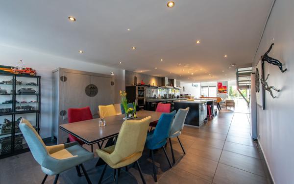 Appartement à vendre    4 pièces • 185 m2 Lorette