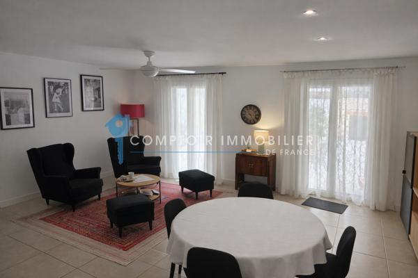 Villa
                                                                                                                                                                                                                                                                                                                        4 pièce(s)                                                                                                                                                                                                          3 chambre(s)                                                                                                                                                                                                          90  m²