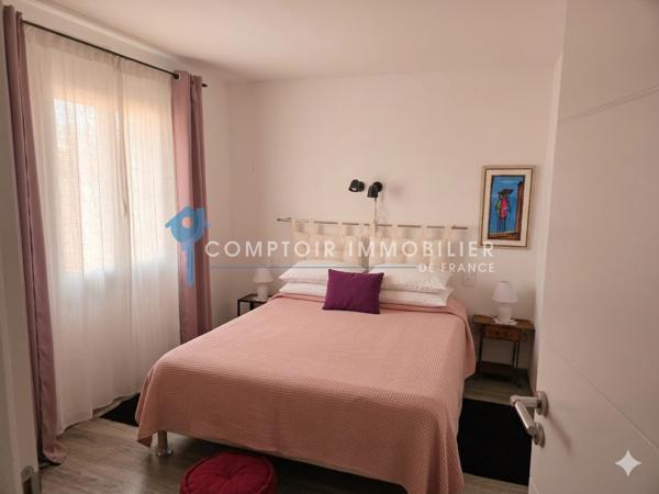 Villa
                                                                                                                                                                                                                                                                                                                        4 pièce(s)                                                                                                                                                                                                          3 chambre(s)                                                                                                                                                                                                          90  m²