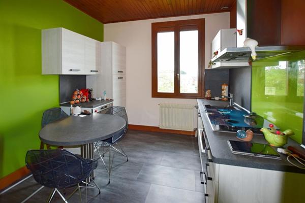 Dpt Saône et Loire (71), à vendre LE CREUSOT maison P3 de 70 m² - Terrain de 1 302,00 m²