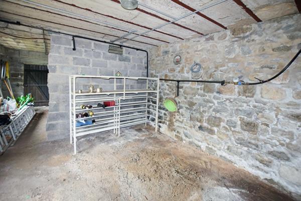 Dpt Saône et Loire (71), à vendre LE CREUSOT maison P3 de 70 m² - Terrain de 1 302,00 m²