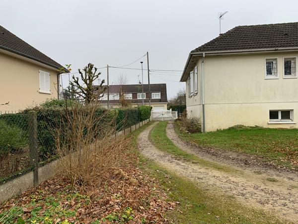 Vente Terrain611 m² - VENDOME (41100)