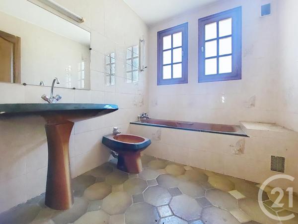 Maison à vendre  6 pièces - 239 m2 LE PERTHUS - 66