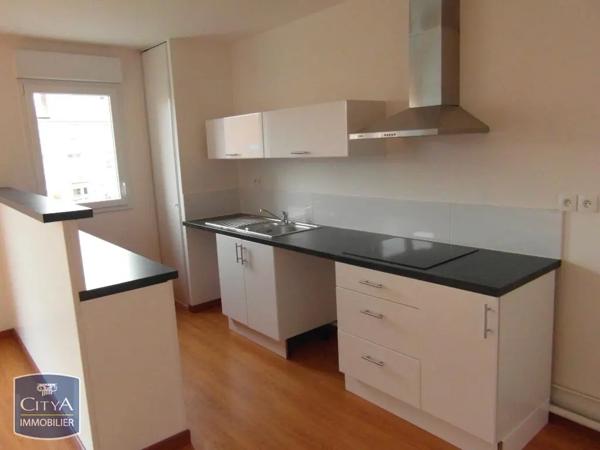 Appartement à louer 3 pièces 64.7m²