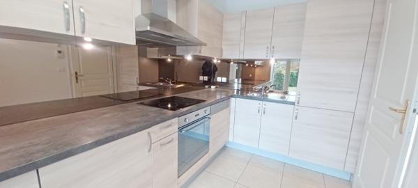 Divonne-les-Bains (01220) Magnifique T3 Divonne les Bains