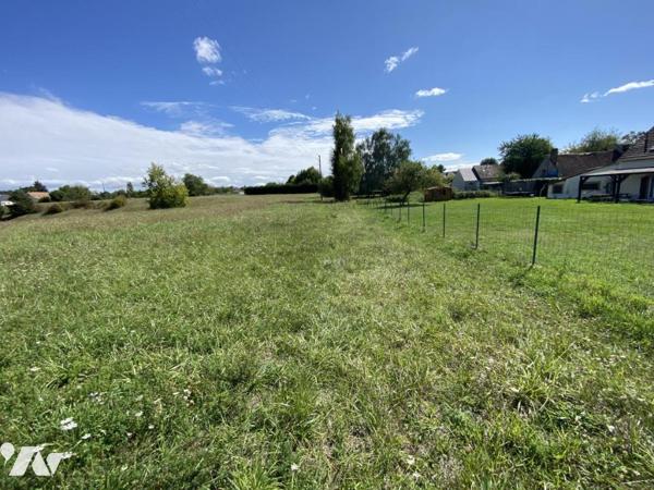 45200 AMILLY TERRAIN A BATIR DE 1 612 M² 
