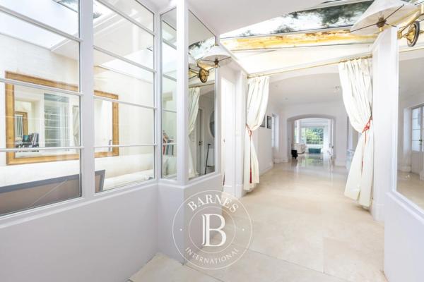 Louveciennes, Maison 8 Chambres -  480 m² à vendre