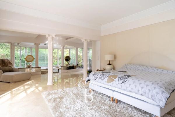 Louveciennes, Maison 8 Chambres -  480 m² à vendre