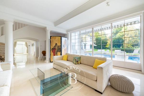 Louveciennes, Maison 8 Chambres -  480 m² à vendre