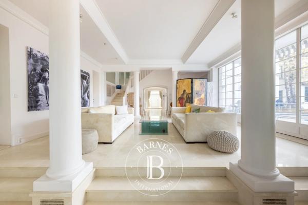 Louveciennes, Maison 8 Chambres -  480 m² à vendre