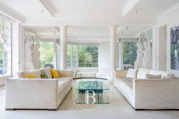 Louveciennes, Maison 8 Chambres -  480 m² à vendre