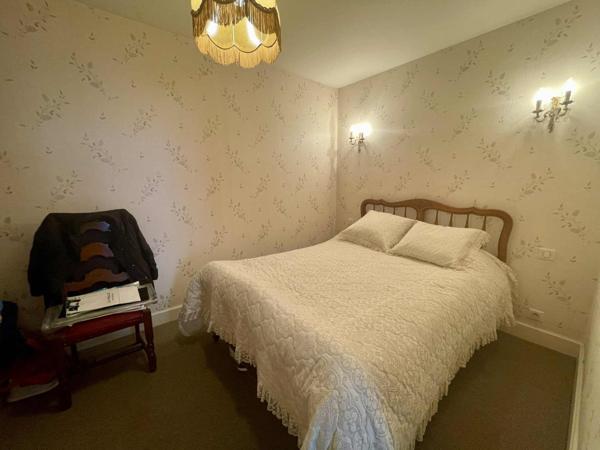 Belle propriété de caractère de 195m² avec dépendances et parc arboré