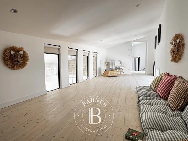 Sainte-Marie-de-Ré, Maison 7 Chambres -  315 m² à vendre