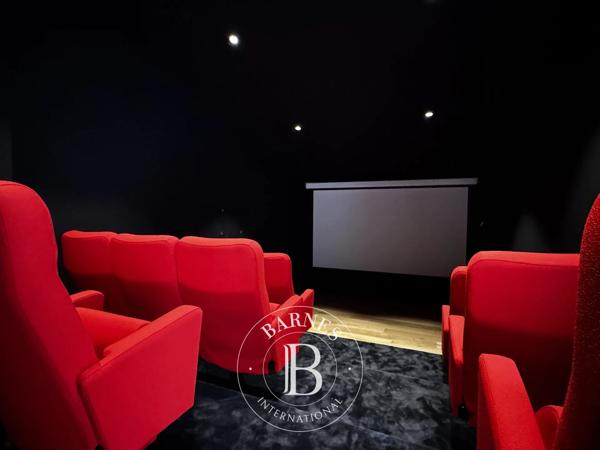 Sainte-Marie-de-Ré, Maison 7 Chambres -  315 m² à vendre