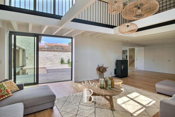 Sainte-Marie-de-Ré, Maison 7 Chambres -  315 m² à vendre