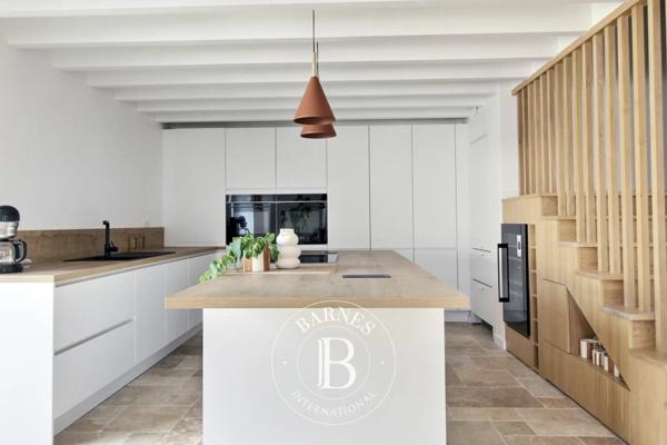 Sainte-Marie-de-Ré, Maison 7 Chambres -  315 m² à vendre