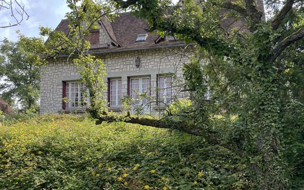 Maison à vendre    5 pièces •  Châtillon-Coligny