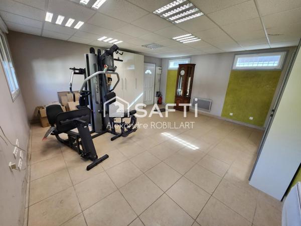 LOCAL PROFESSIONNEL AVEC TERRAIN ET GARAGE