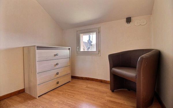 Appartement à louer    3 pièces • 36,60 m2 Le Creusot