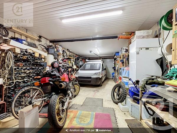 Maison à vendre  8 pièces - 209,22 m 2   ECHENOZ LA MELINE  - 70