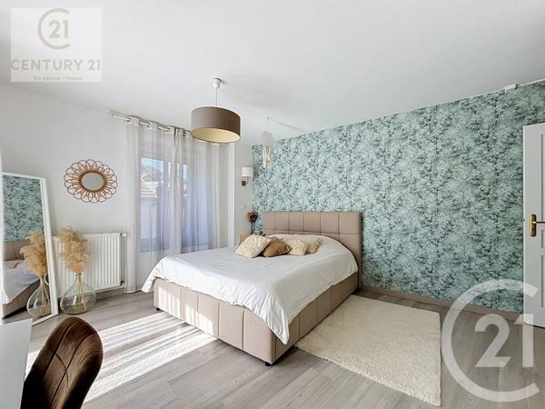 Maison à vendre  8 pièces - 209,22 m 2   ECHENOZ LA MELINE  - 70