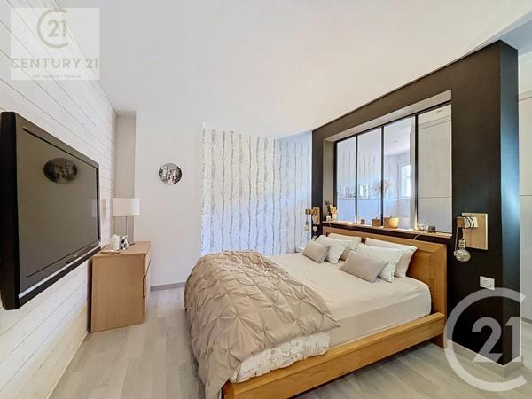 Maison à vendre  8 pièces - 209,22 m 2   ECHENOZ LA MELINE  - 70