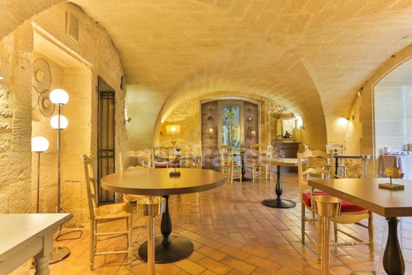 Exceptionnelle demeure de caractère du XVIIᵉ siècle entre Uzès et le Pont du Gard