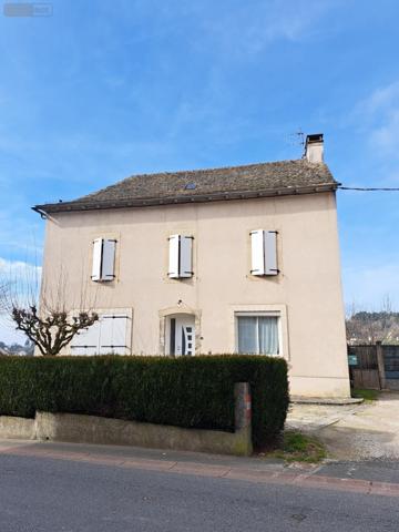 Maison de ville à vendre à Rieupeyroux dans l'Aveyron (12240), ref : 1010349   
Aveyron