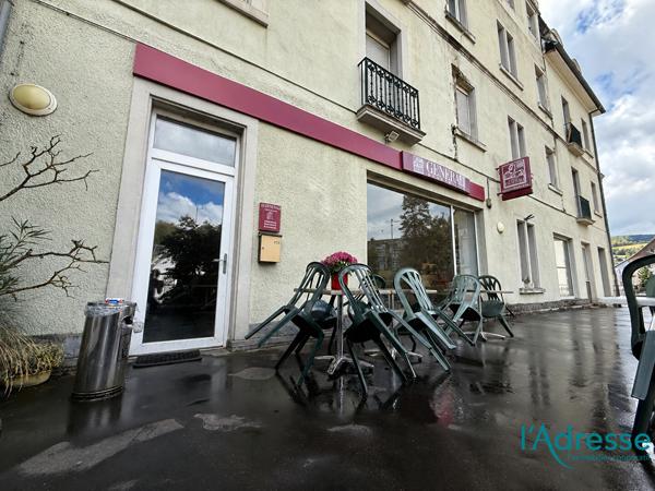 Local d'activité Orbey 99 m2