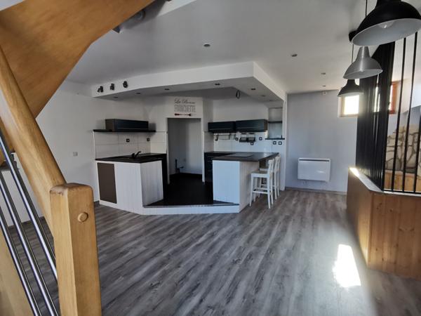 A LOUER Appartement Malicorne Sur Sarthe 4 pièce(s)