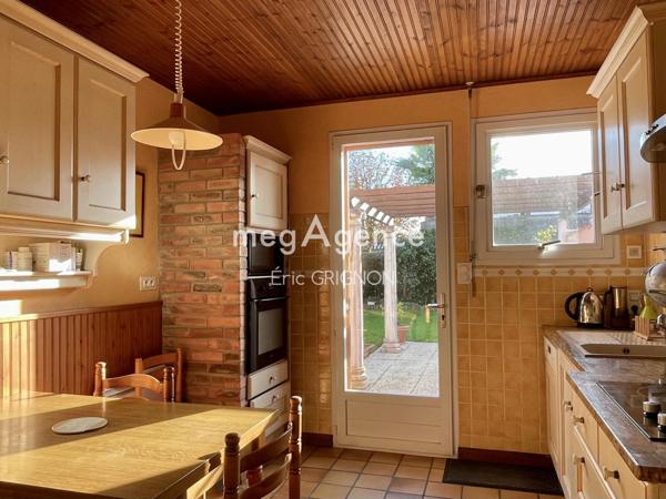 Maison à LES SABLES-D'OLONNE, 85340 - 5 pièces 131m²