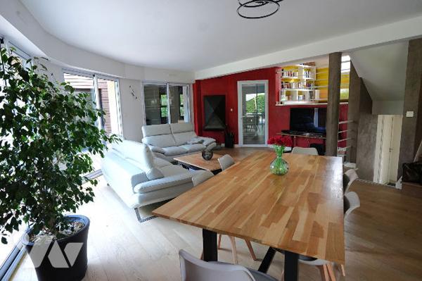 Maison d'architecte 6 chambres avec piscine couverte et espace détente