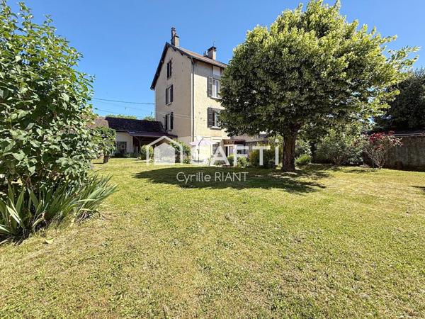 Maison avec terrain divisible