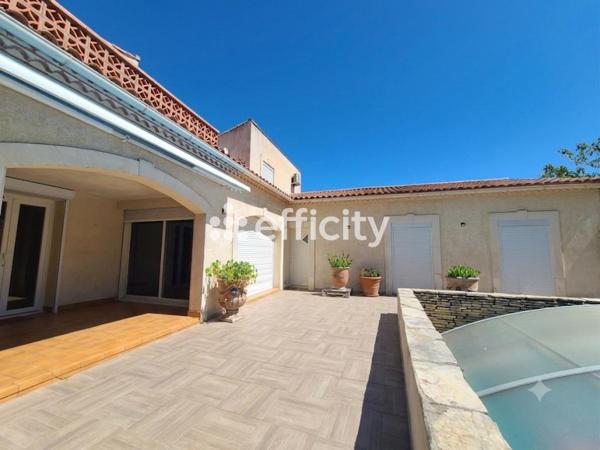 Maison
         7 pièces
        - 170 m² 699 000 € *