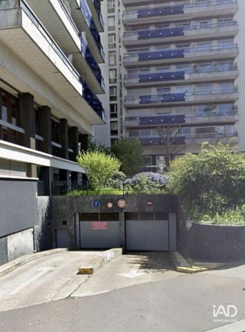 Location parking 10 m² Paris 14