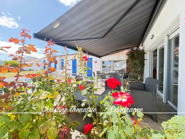 Maison à vendre 6 pièces 4 CHAMBRES - PISCINE CHAUFFEE - GARAGE - TERRAIN  SAINT GILLES CROIX DE VIE (85)