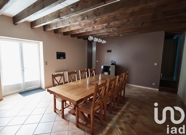Maison à vendre 5 pièces 160 m² Aigondigné