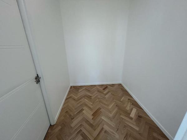 Location Appartement 4 pièces 81.7 m² - Versailles 78000