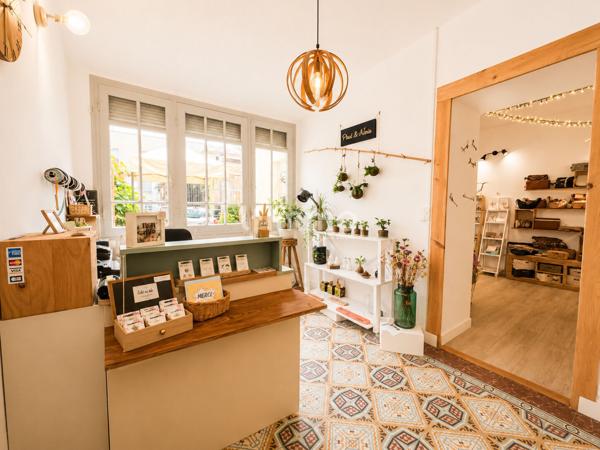 Fond de commerce boutique 60m²- 33160 Saint Médard en Jalles