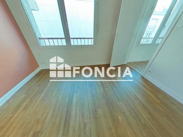Location Appartement 2 pièces 45.7 m² - 5 RUE DES FONTAINES Lorient 56100