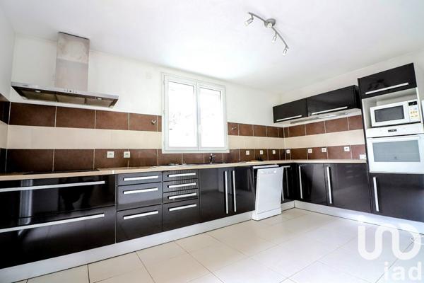 Maison à vendre 7 pièces 163 m² Lyon 8