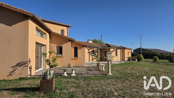 Maison à vendre 7 pièces 276 m² Broût-Vernet