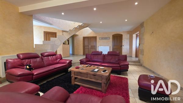 Maison à vendre 7 pièces 276 m² Broût-Vernet