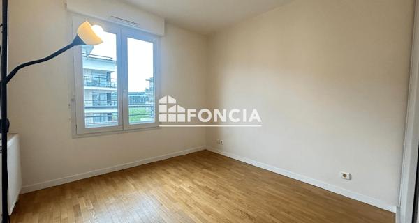 Location Appartement meublé 3 pièces 56.85 m² - Issy-les-moulineaux 92130