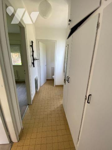 Commune de PIERRES, proche MAINTENON et de la gare, nous vous proposons un 
Ensemble immobilie...