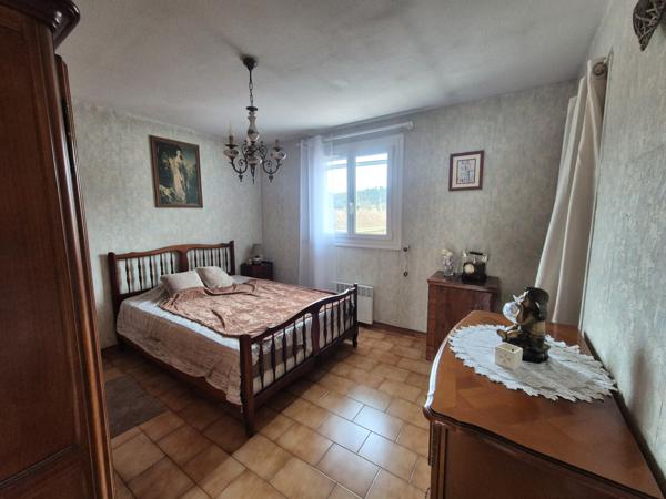 Pennes-Mirabeau (13170) Pavillon 4 pièces avec jardin et garage dans un secteur prisé