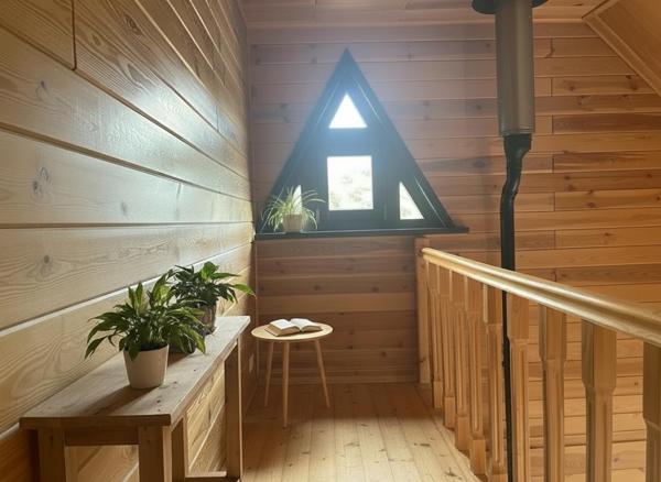 CHALET D'EXCEPTION AVEC PLAN D'EAU PRIVÉ ET TERRAIN CONSTRUCTIBLE - COEUR DU MORVAN