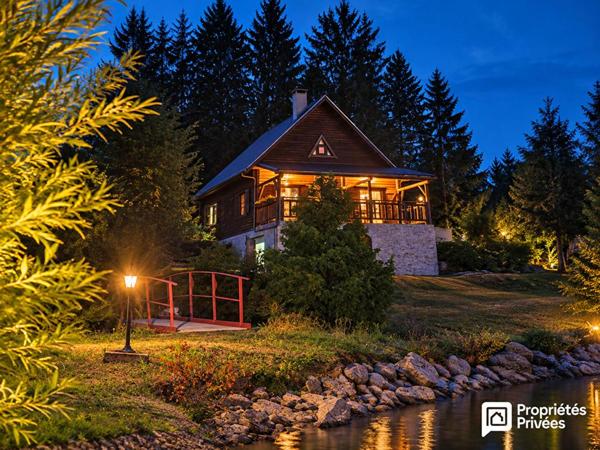 CHALET D'EXCEPTION AVEC PLAN D'EAU PRIVÉ ET TERRAIN CONSTRUCTIBLE - COEUR DU MORVAN