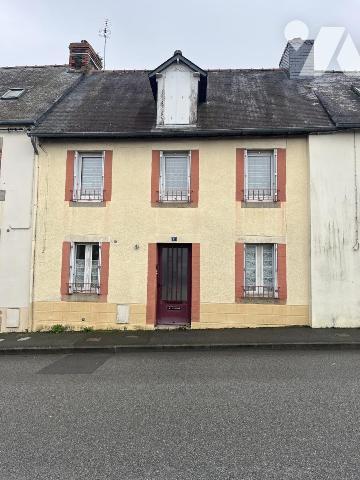 Maison d’habitation mitoyenne des 2 côtés, construite Avant 1945