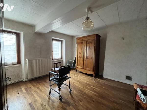 Maison d’habitation mitoyenne des 2 côtés, construite Avant 1945